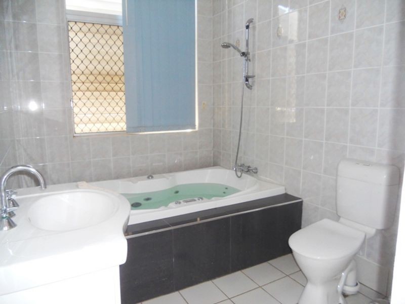15 Bakhash Street, Mount Isa QLD 4825