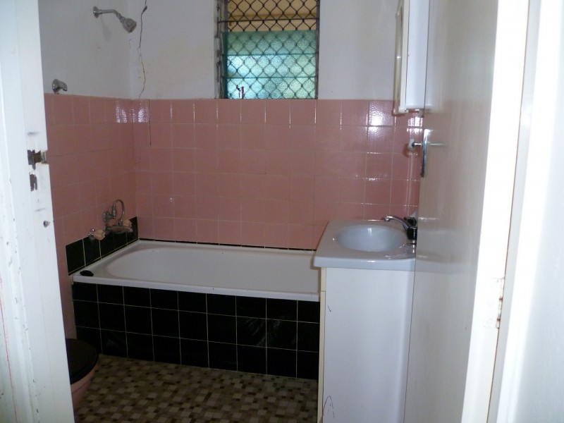 12 Nineteenth Avenue, Mount Isa QLD 4825