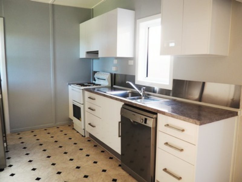 2 Swan Street, Mount Isa QLD 4825