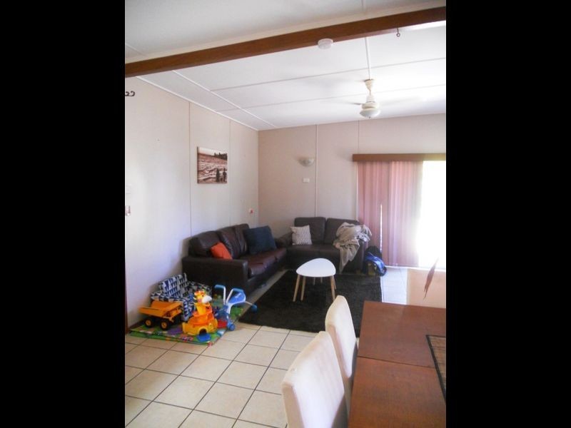 10 Shannon Street, Mount Isa QLD 4825