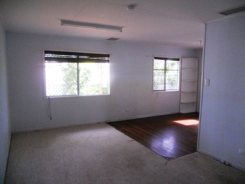 12 Jacobsen Crescent, Mount Isa QLD 4825