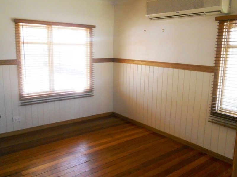 16 Twenty First Avenue, Mount Isa QLD 4825