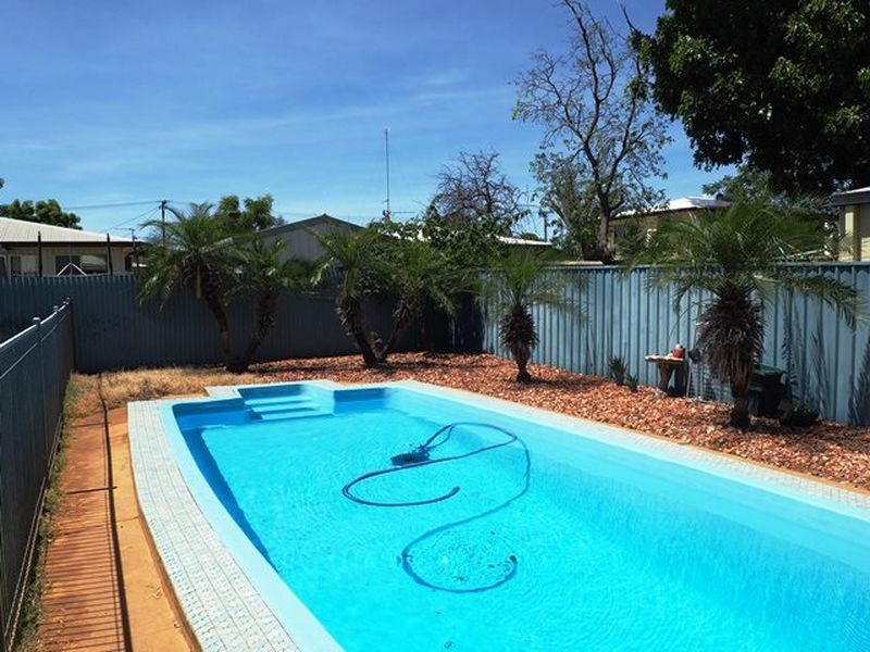 8 Scott Crescent, Mount Isa QLD 4825