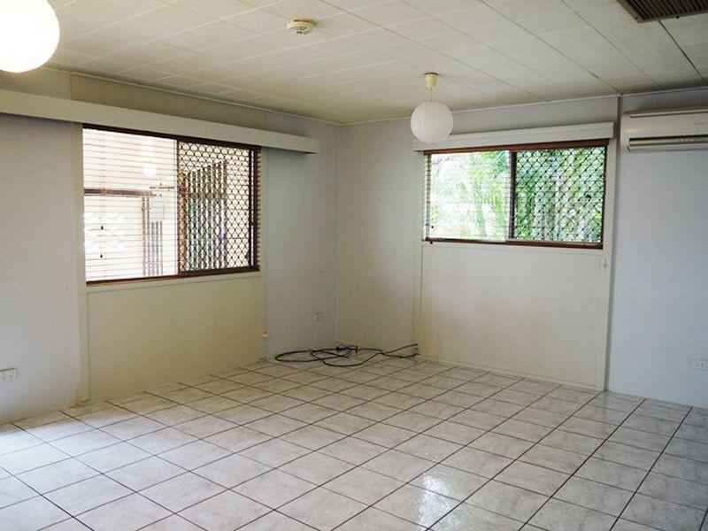 9 Dowsett Crescent, Mount Isa QLD 4825