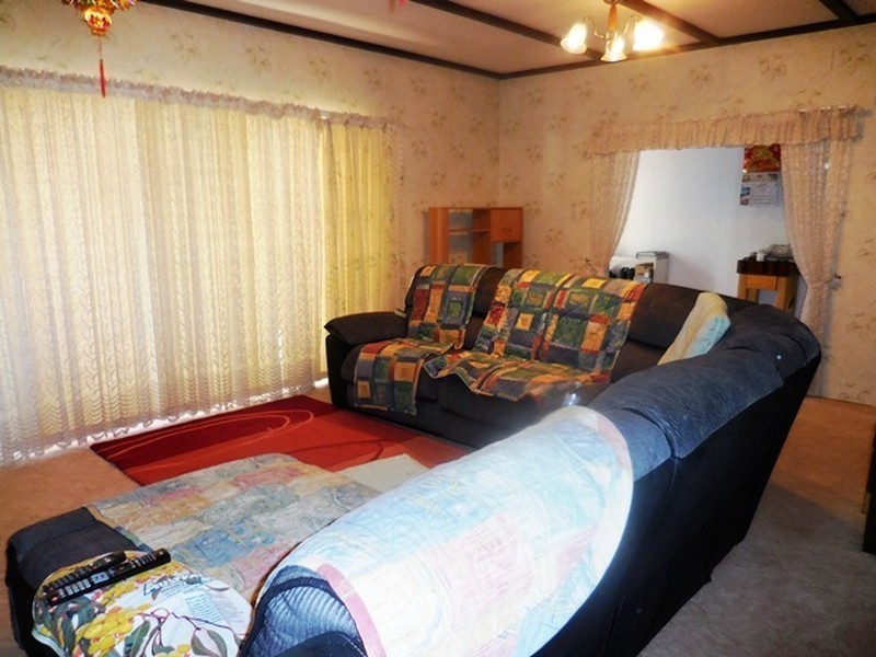 1 Barton Street, Mount Isa QLD 4825