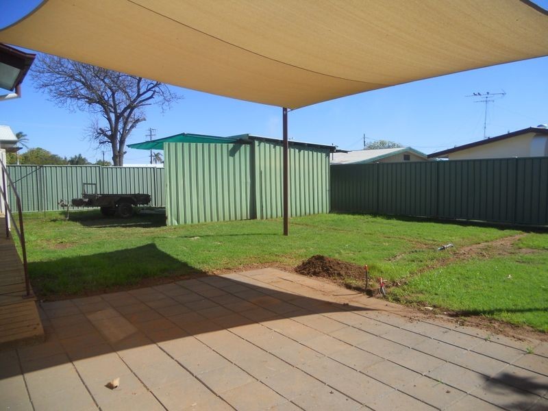 5 Darling Crescent, Mount Isa QLD 4825