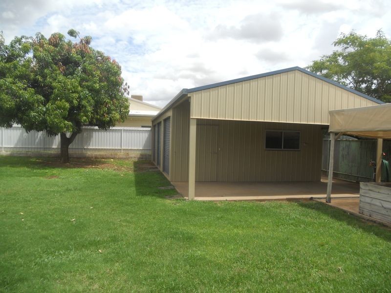 7 Rebecca Street, Mount Isa QLD 4825