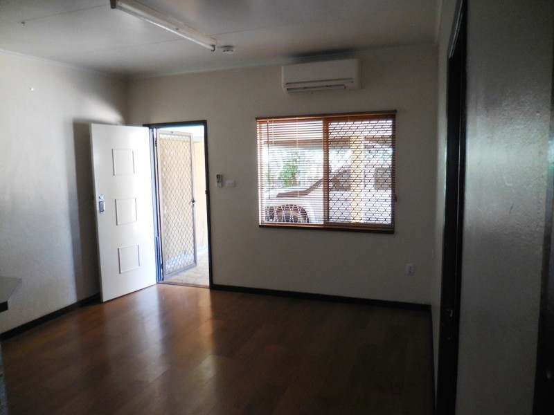 Unit 1/43 Banks Crescent, Mount Isa QLD 4825
