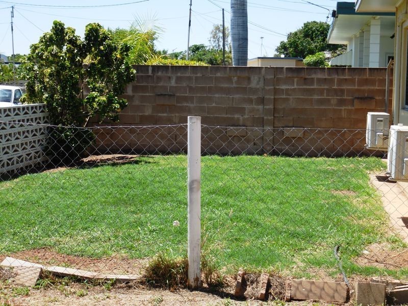 Unit 1/43 Banks Crescent, Mount Isa QLD 4825