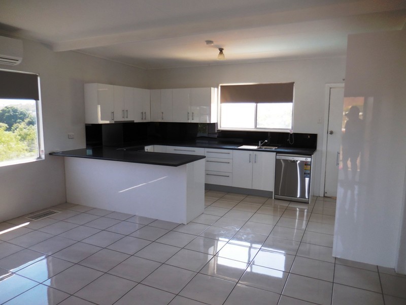 8 Sixth Avenue, Mount Isa QLD 4825