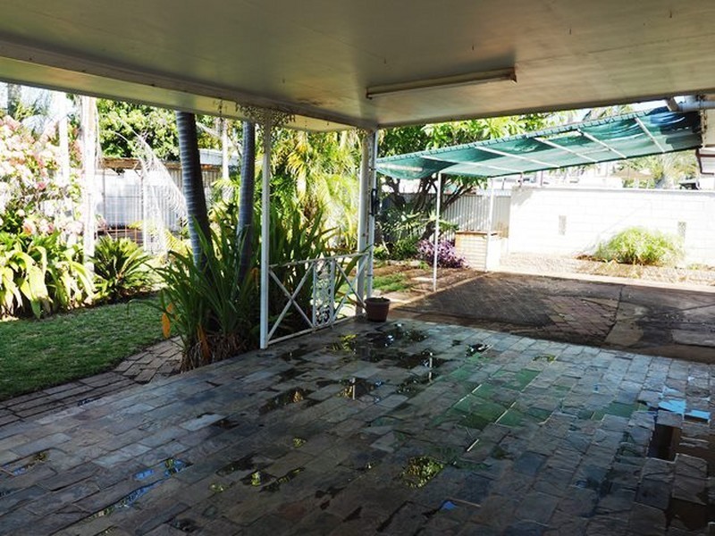 2 Delta Avenue, Mount Isa QLD 4825