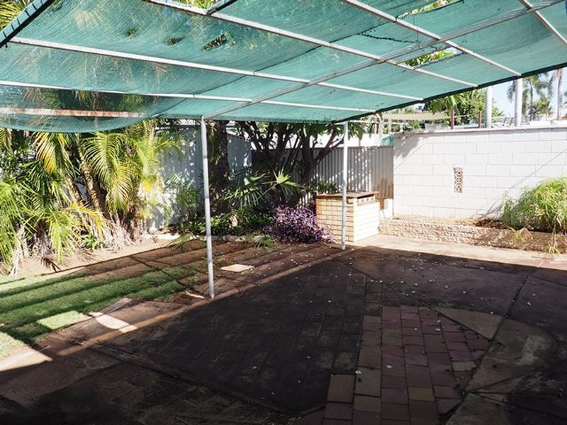 2 Delta Avenue, Mount Isa QLD 4825