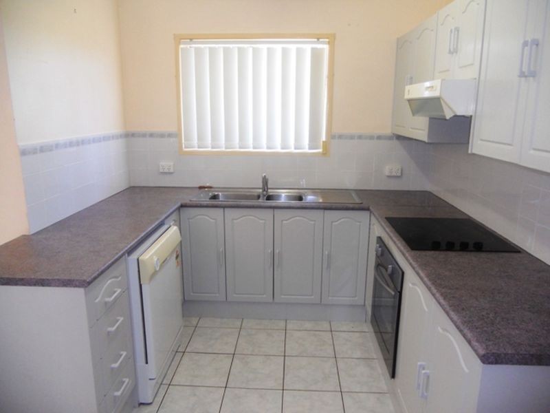 Unit 2/12 Verry Street, Mount Isa QLD 4825