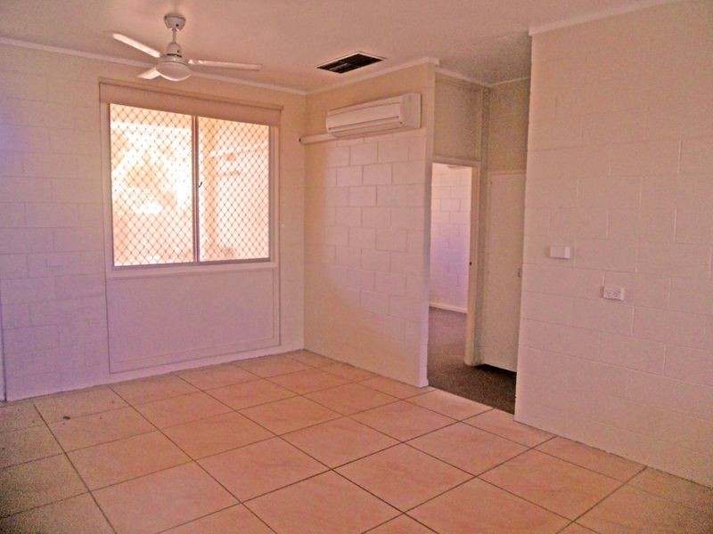 10 Thomson Road, Mount Isa QLD 4825