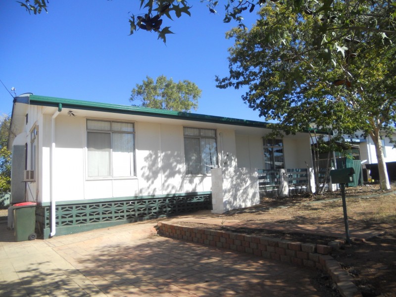 11 Moresby Street, Mount Isa QLD 4825