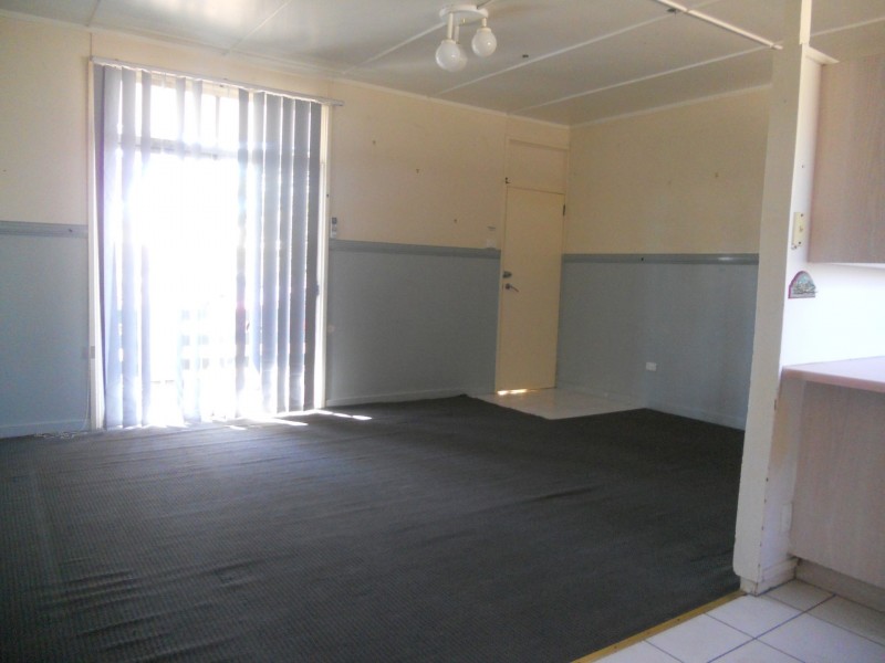 11 Moresby Street, Mount Isa QLD 4825