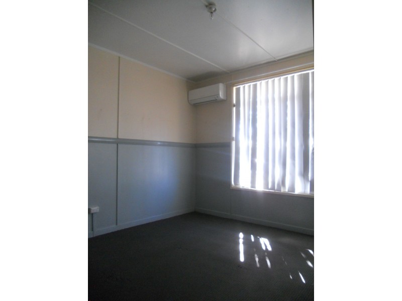 11 Moresby Street, Mount Isa QLD 4825