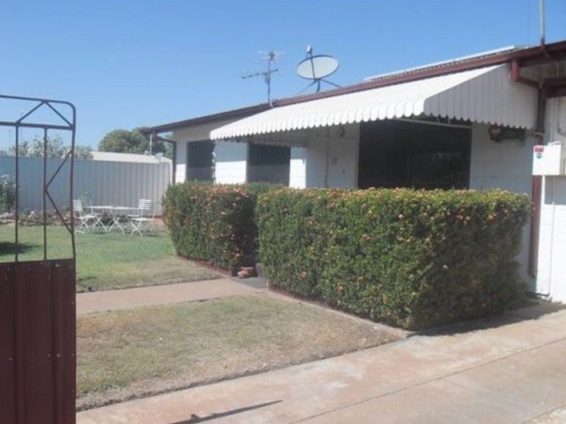 19 Noakes Avenue, Mount Isa QLD 4825