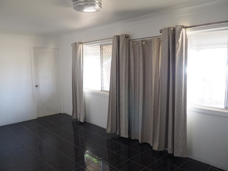 9 Elizabeth Street, Mount Isa QLD 4825