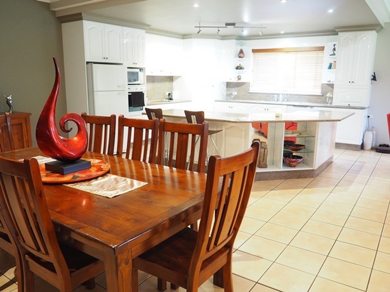 157 West Street, Mount Isa QLD 4825