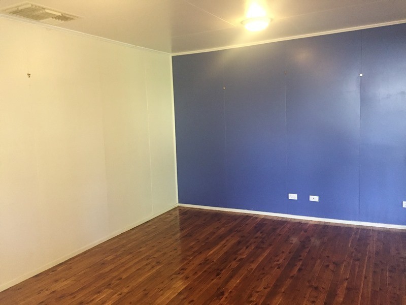 5 Ely Crescent, Mount Isa QLD 4825