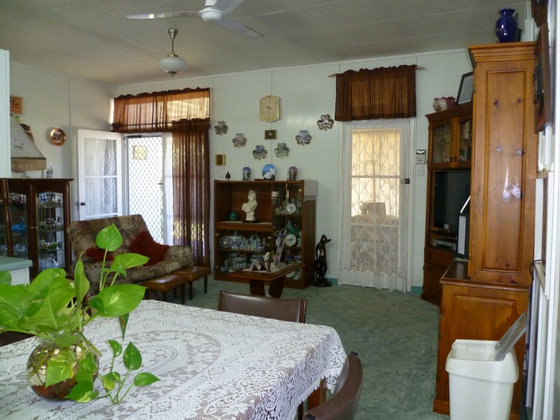 2 Sapphire Street, Mount Isa QLD 4825
