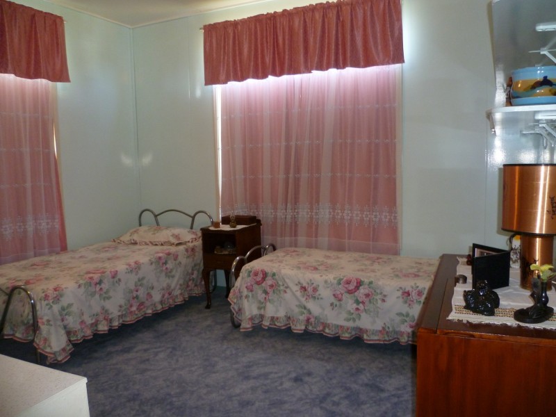 2 Sapphire Street, Mount Isa QLD 4825