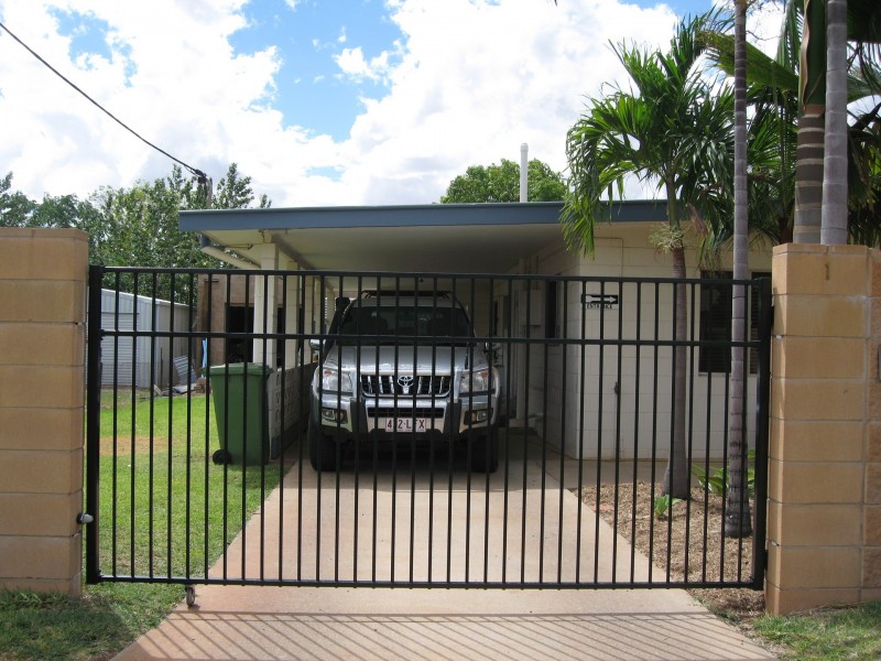 Unit 1/9 Cook Crescent, Mount Isa QLD 4825