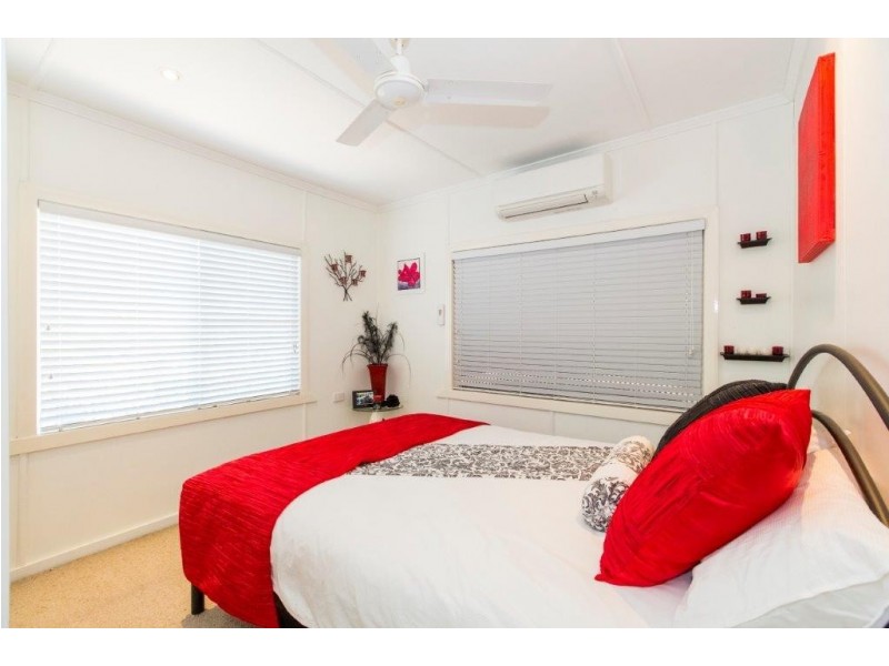 45 Jacobsen Crescent, Mount Isa QLD 4825