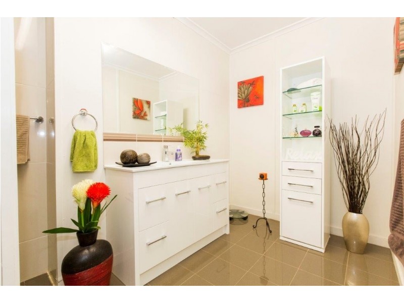 45 Jacobsen Crescent, Mount Isa QLD 4825