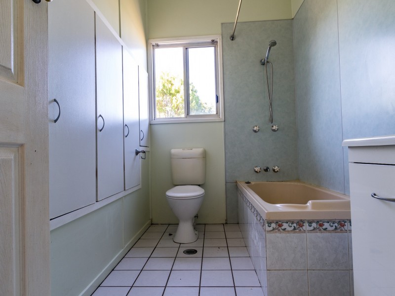 5 Clairs Street, Mount Isa QLD 4825