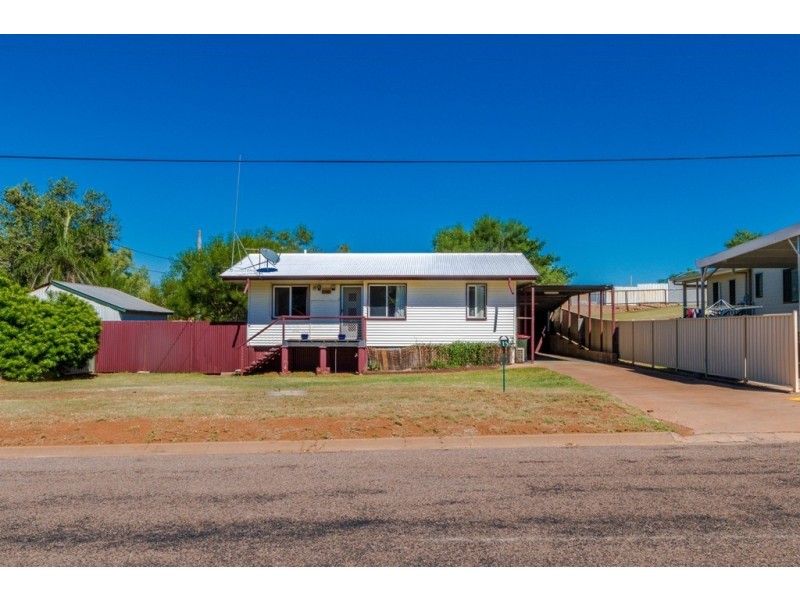 13 Campbell Street, Mount Isa QLD 4825
