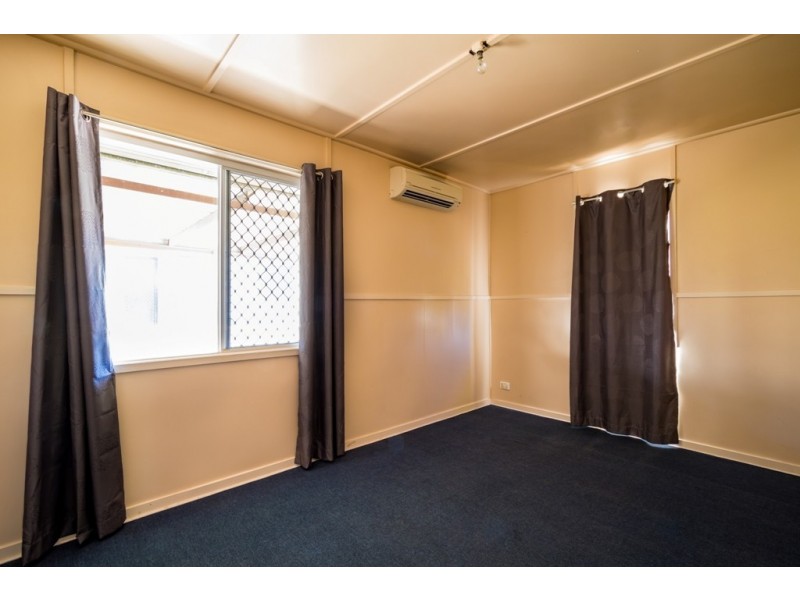 13 Campbell Street, Mount Isa QLD 4825