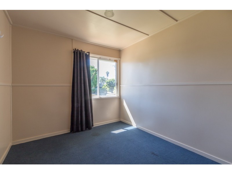 13 Campbell Street, Mount Isa QLD 4825