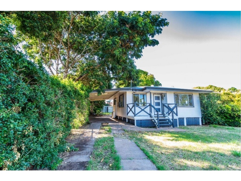 5 Shirley Avenue, Mount Isa QLD 4825