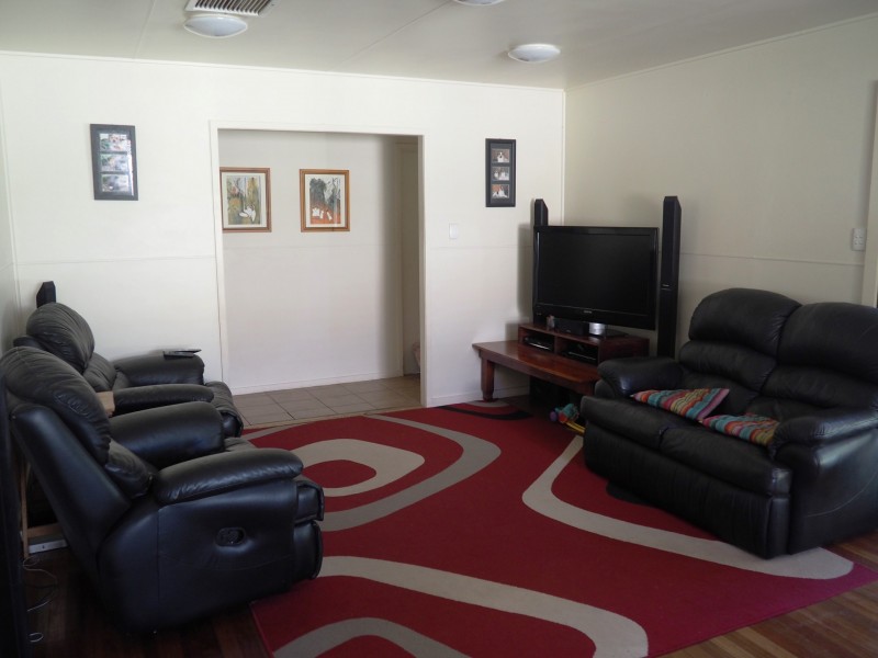 18 Dowsett Crescent, Mount Isa QLD 4825