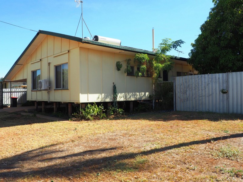 11 Harban Street, Mount Isa QLD 4825