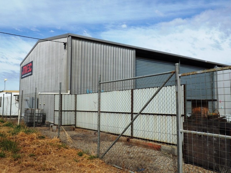 135 Duchess Road, Mount Isa QLD 4825