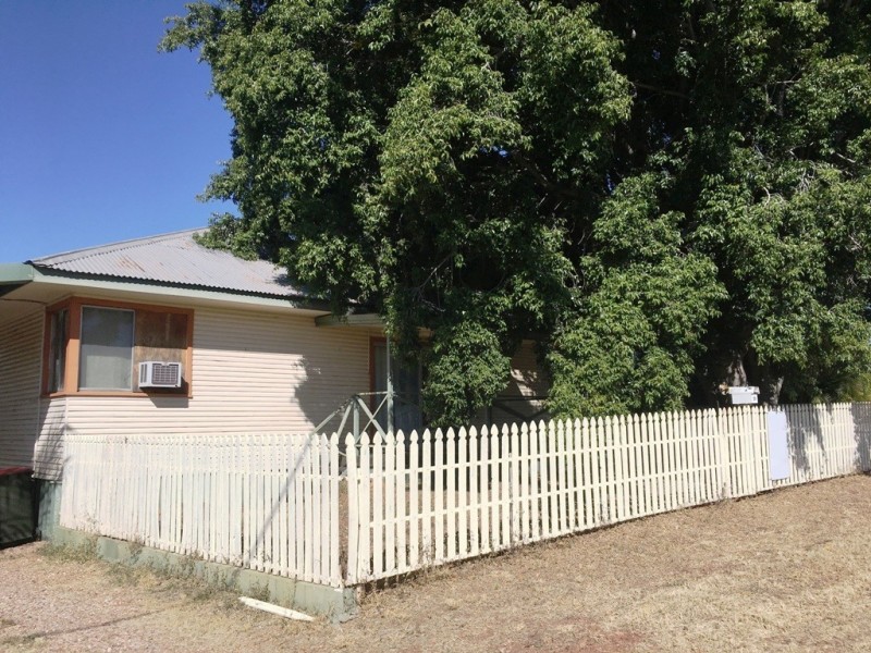 19 Fifteenth Avenue, Mount Isa QLD 4825