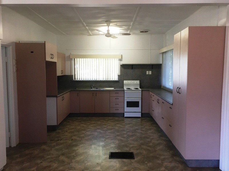 19 Fifteenth Avenue, Mount Isa QLD 4825