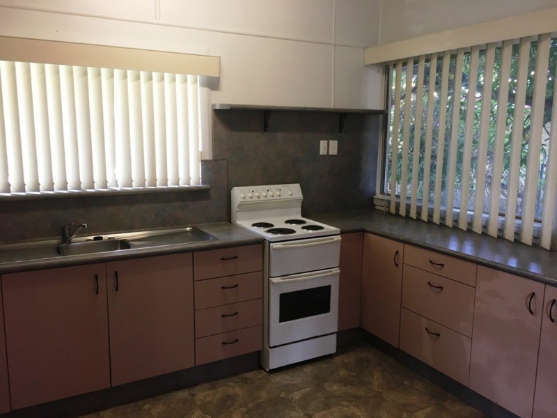 19 Fifteenth Avenue, Mount Isa QLD 4825
