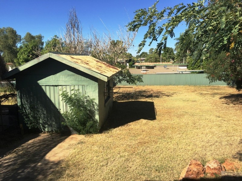 19 Fifteenth Avenue, Mount Isa QLD 4825