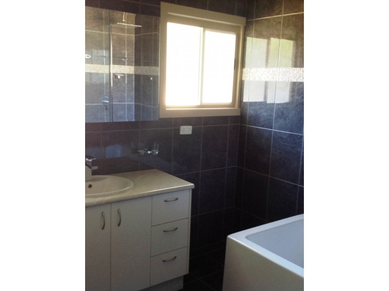 19 Lae Street, Mount Isa QLD 4825