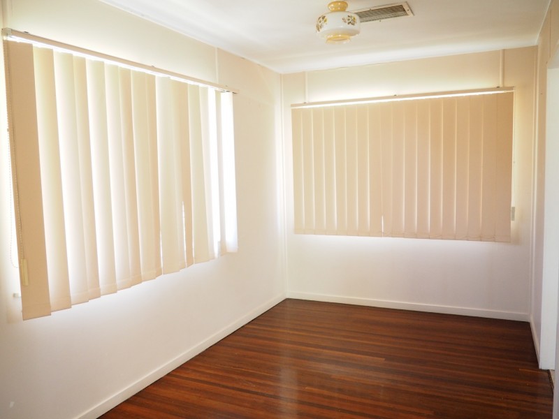 35 Hercules Road, Mount Isa QLD 4825