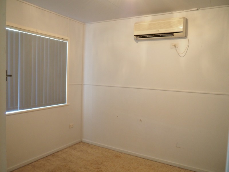 35 Hercules Road, Mount Isa QLD 4825