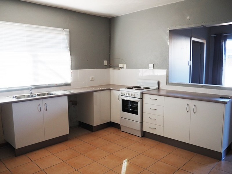 Unit 3/8 Seventh Avenue, Mount Isa QLD 4825