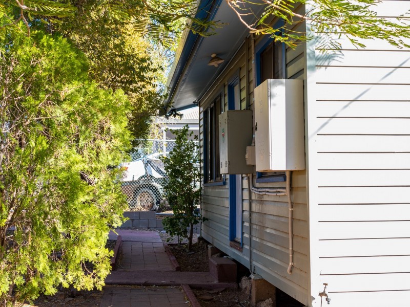 18 Thirteenth Avenue, Mount Isa QLD 4825