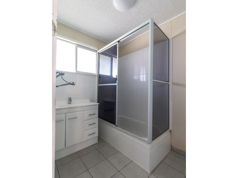 4 Gemini Street, Mount Isa QLD 4825