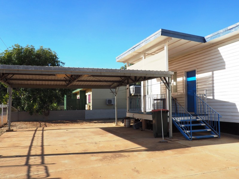 122 East Street, Mount Isa QLD 4825