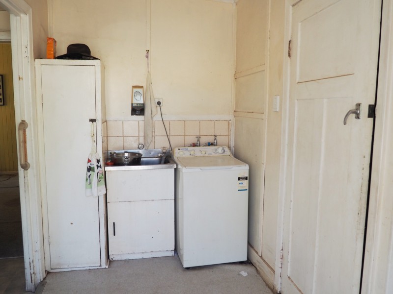 122 East Street, Mount Isa QLD 4825